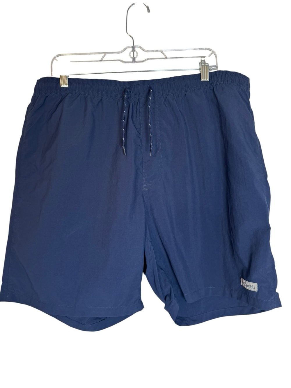 Columbia Men's Navy Blue Drawstring 7”inseam XL Shorts
